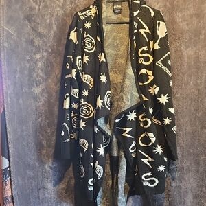 Warner Bros. Black and Gray Harry Potter Apparel With Hood